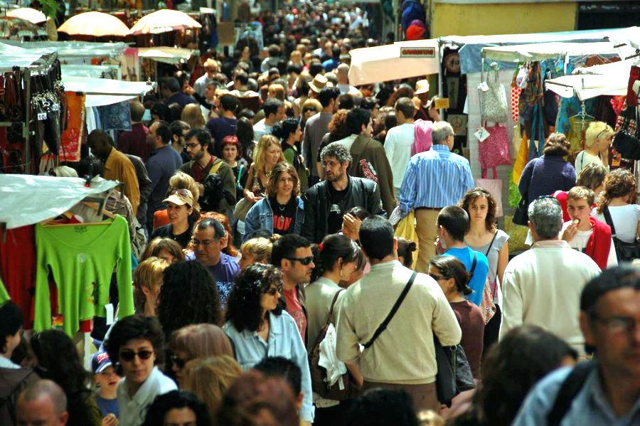 Como ahorrar visitando Madrid | Compras en el Mercado del Rastro